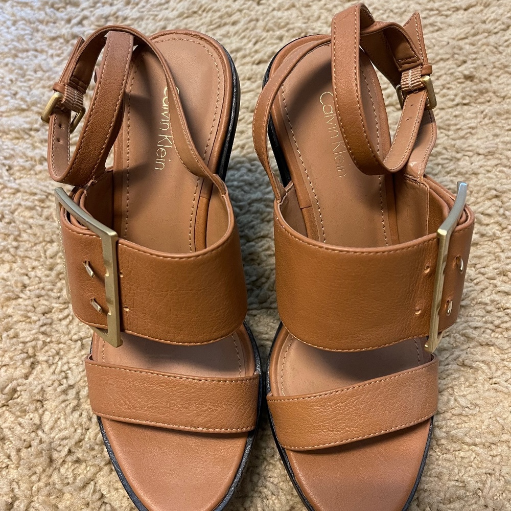 CK brand new Women’s shoe